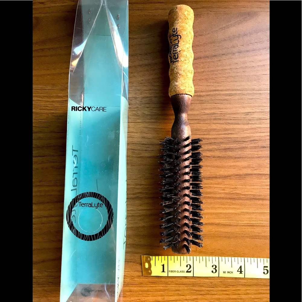 RICKYcare TerraLyte Hair Brush  2” Wide NIB